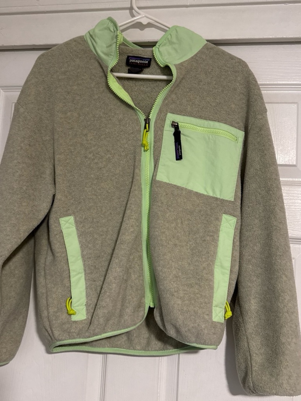 Patagonia Synchilla Fleece Jacket in grey and Green with Lime Trim